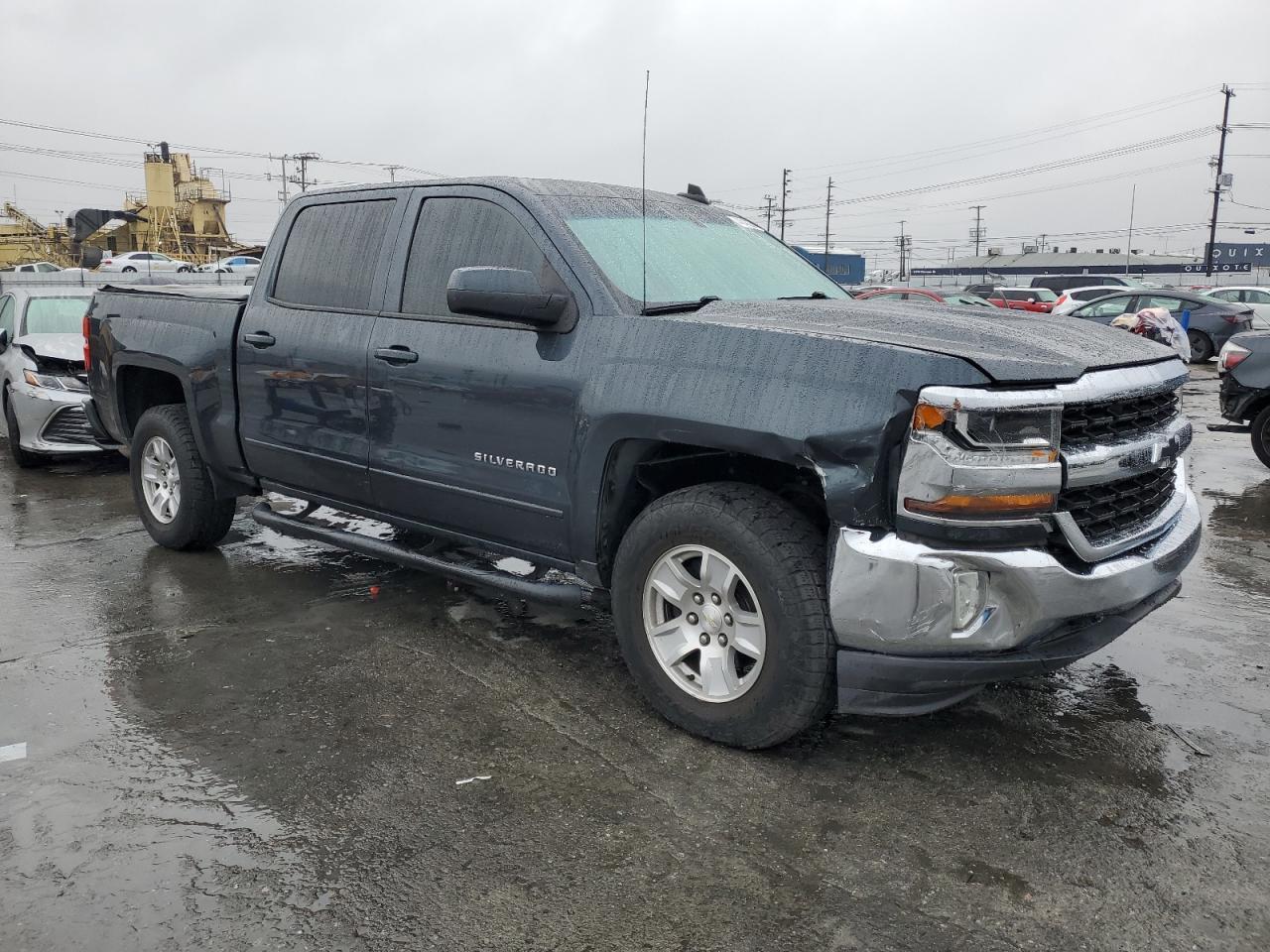 2017 CHEVROLET SILVERADO - Фото 4