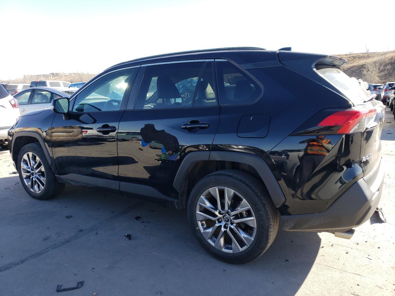 2019 TOYOTA RAV4 XLE P - Image 2