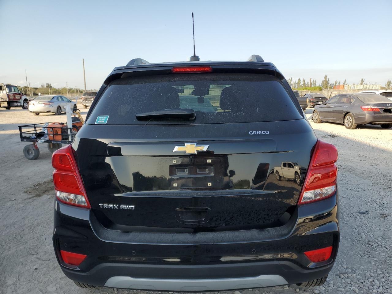 2021 CHEVROLET TRAX 1LT - Фото 6