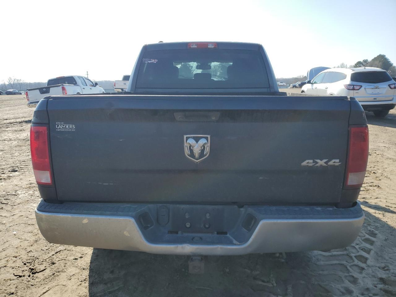 2014 RAM 1500 ST - Фото 6