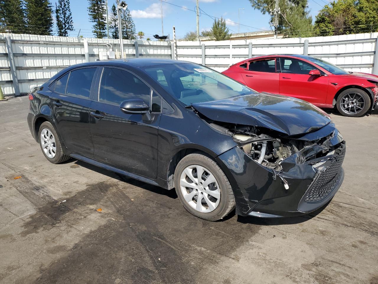 2020 TOYOTA COROLLA LE - Image 4