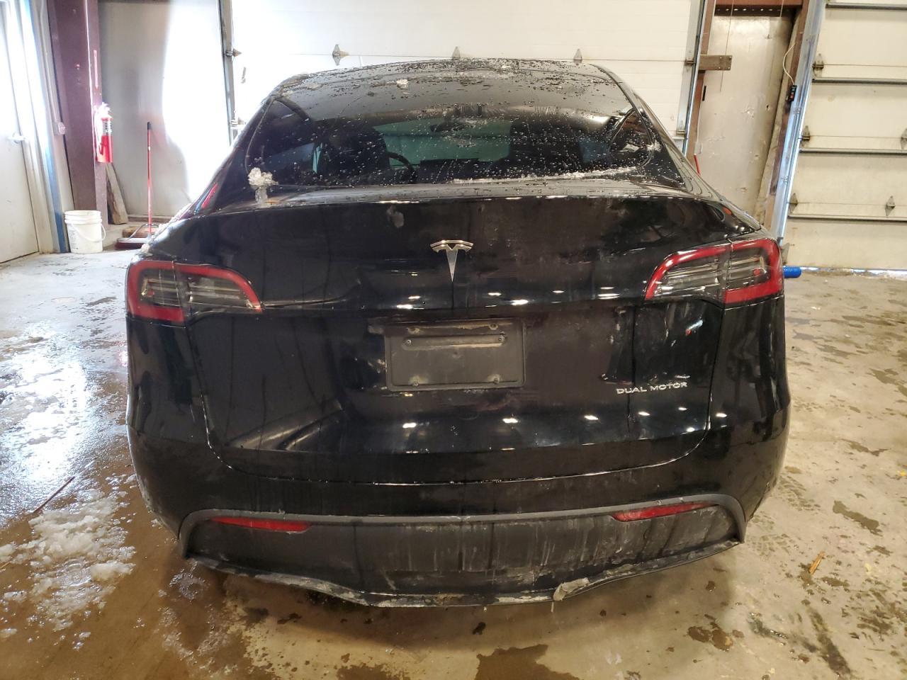 2024 TESLA MODEL Y - Image 6