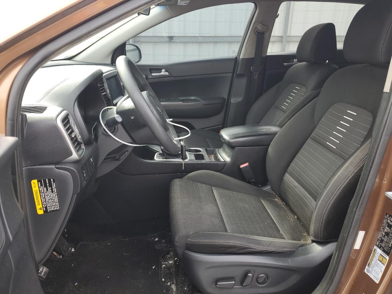 2017 KIA SPORTAGE L - Image 7