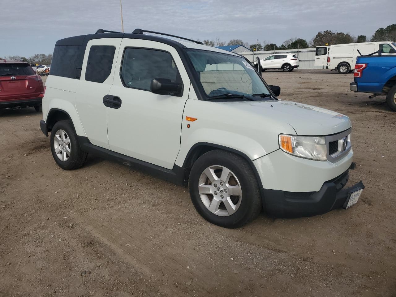 2010 HONDA ELEMENT - Image 4