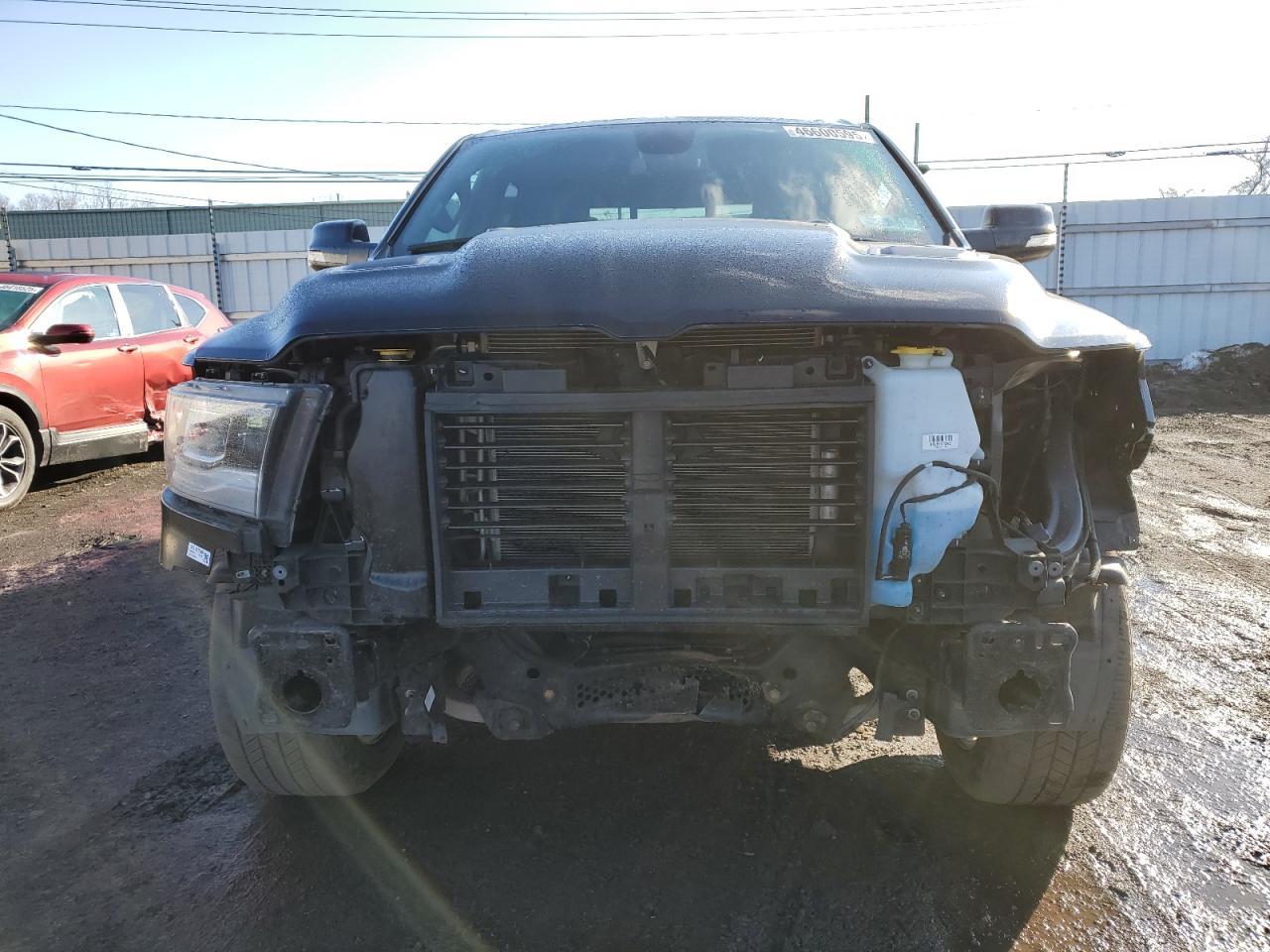 2019 RAM 1500 LARAM - Фото 5