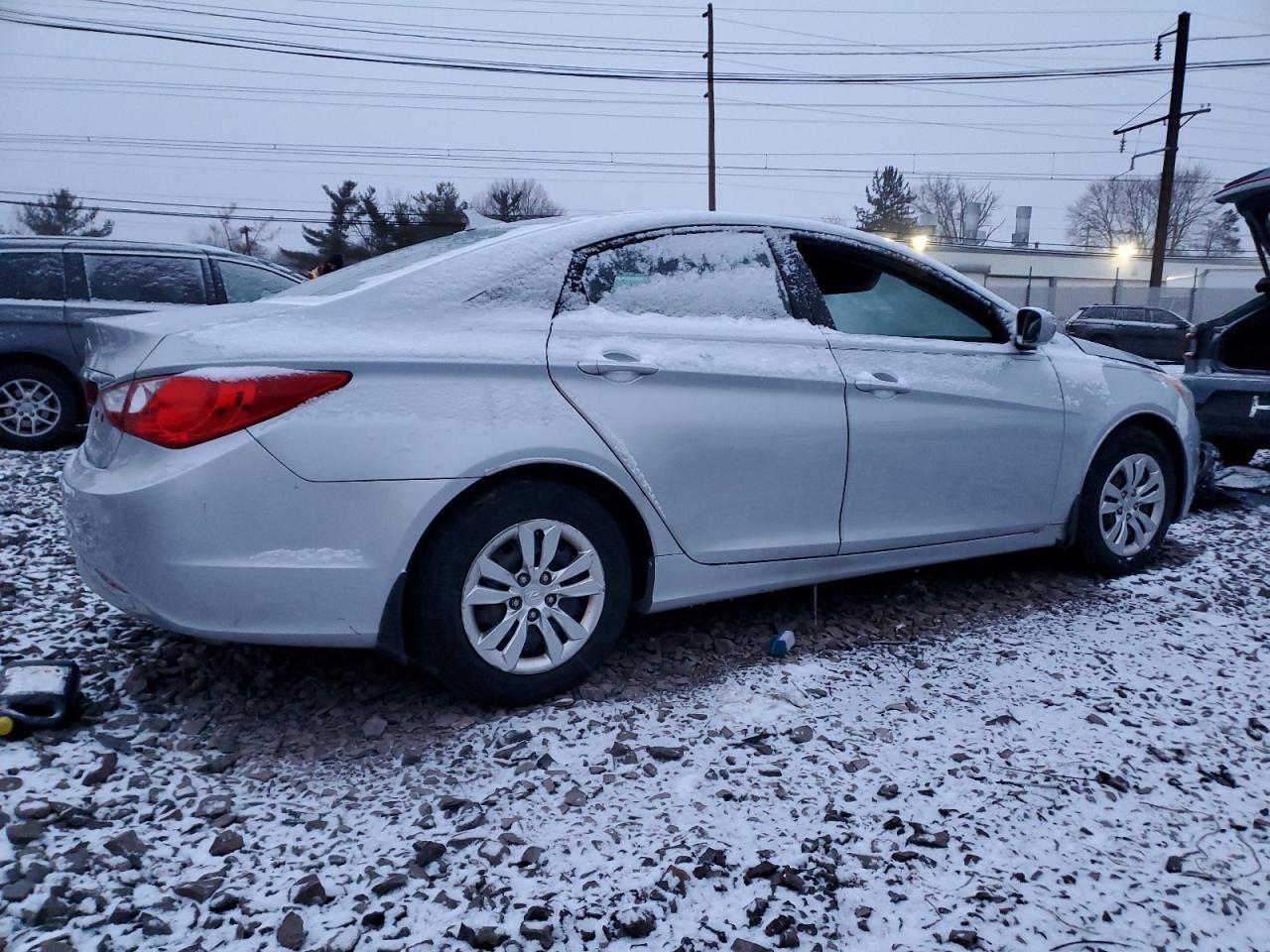 2011 HYUNDAI SONATA GLS - Фото 3
