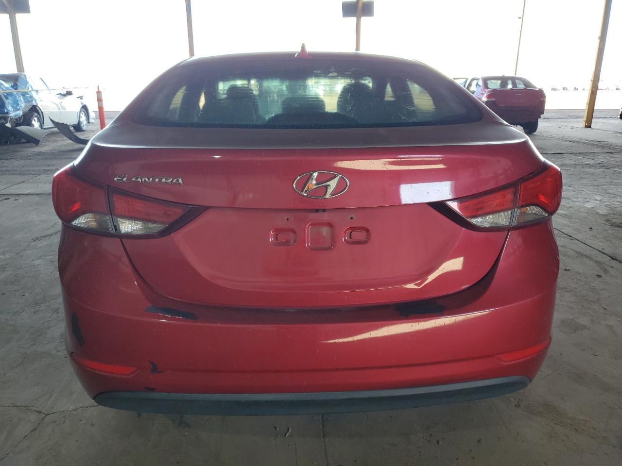 2015 HYUNDAI ELANTRA SE - Image 6
