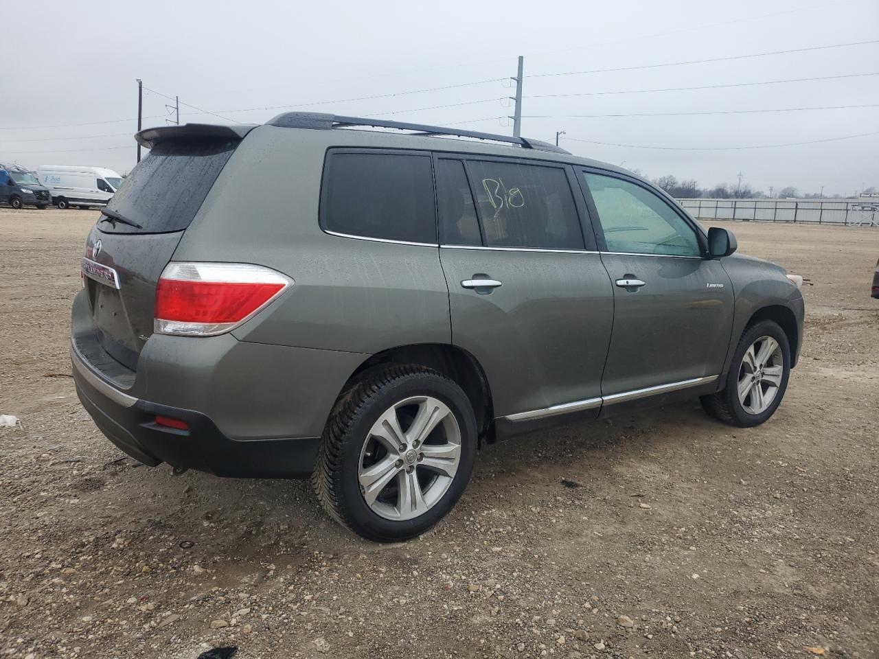 2012 TOYOTA HIGHLANDER - Фото 3