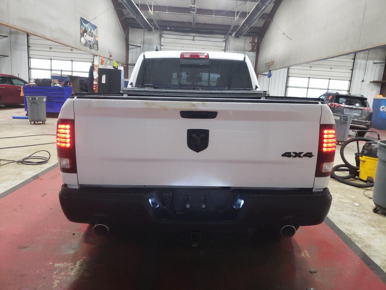 2019 RAM 1500 CLASS - Фото 6