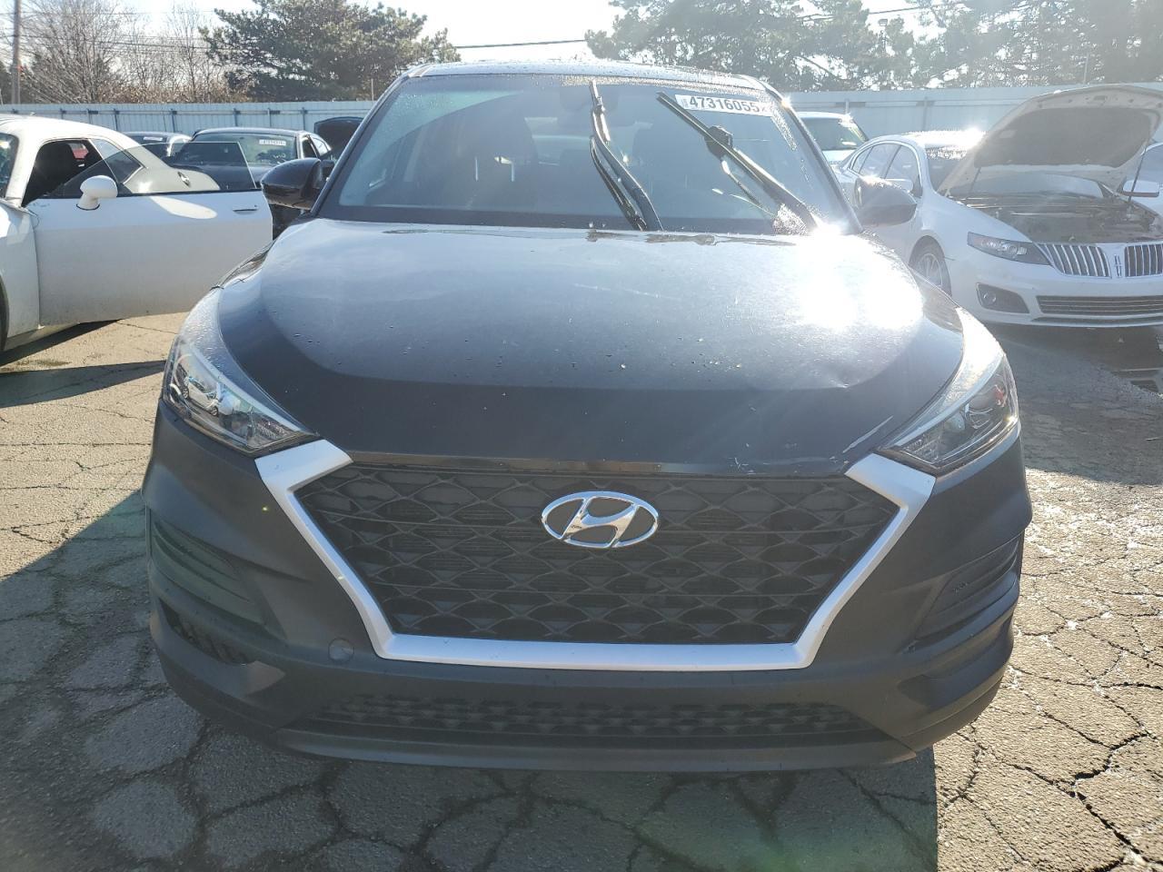 2019 HYUNDAI TUCSON SE - Фото 5