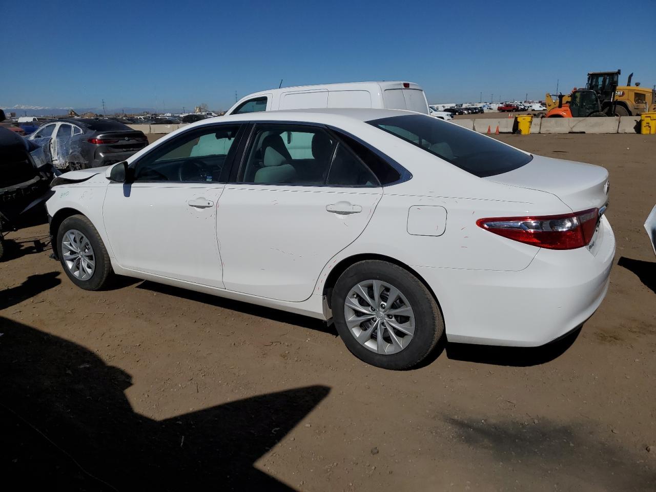 2017 TOYOTA CAMRY LE - Image 2
