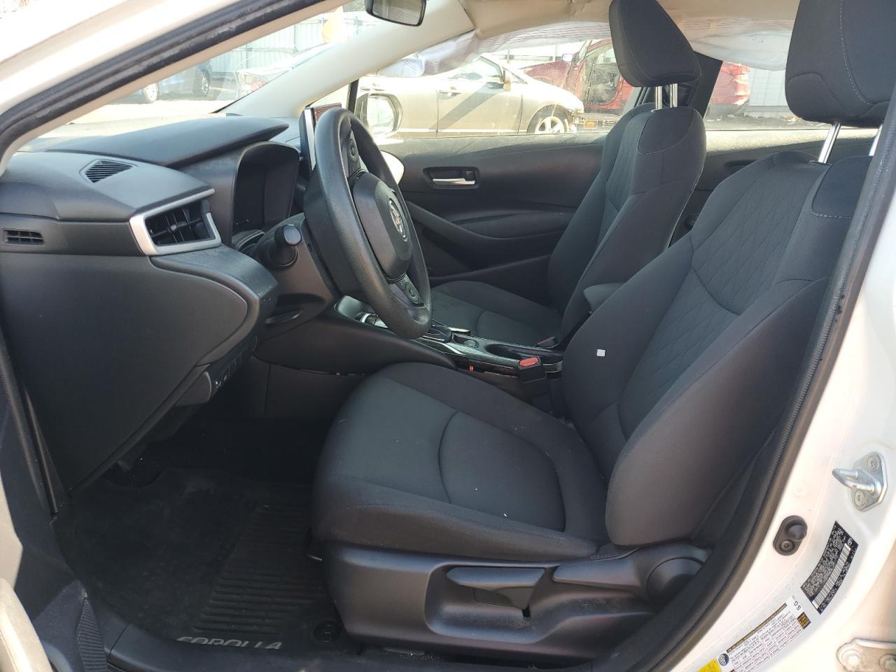 2020 TOYOTA COROLLA LE - Фото 7
