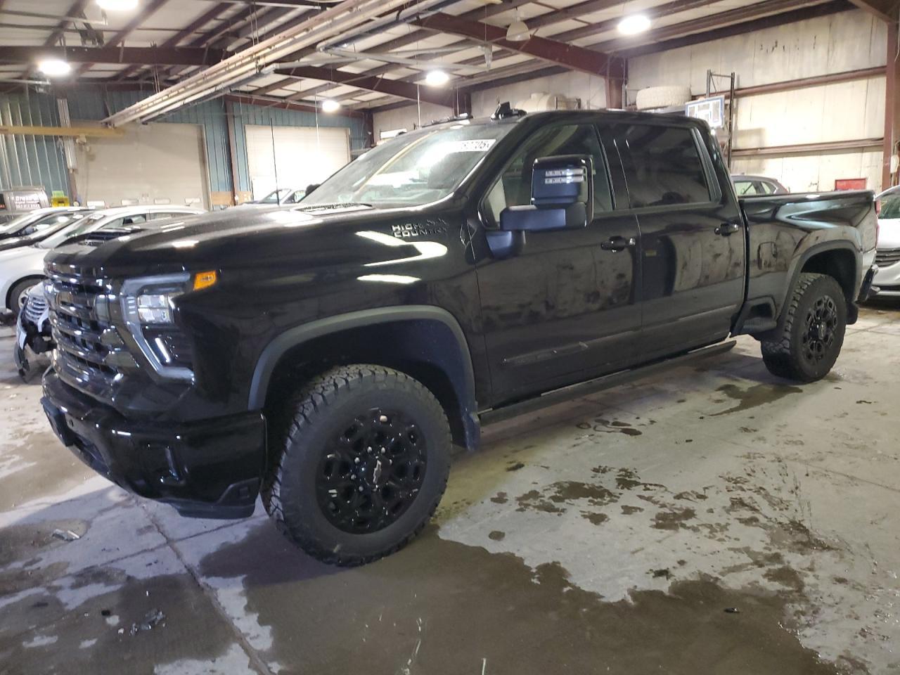 2024 CHEVROLET SILVERADO