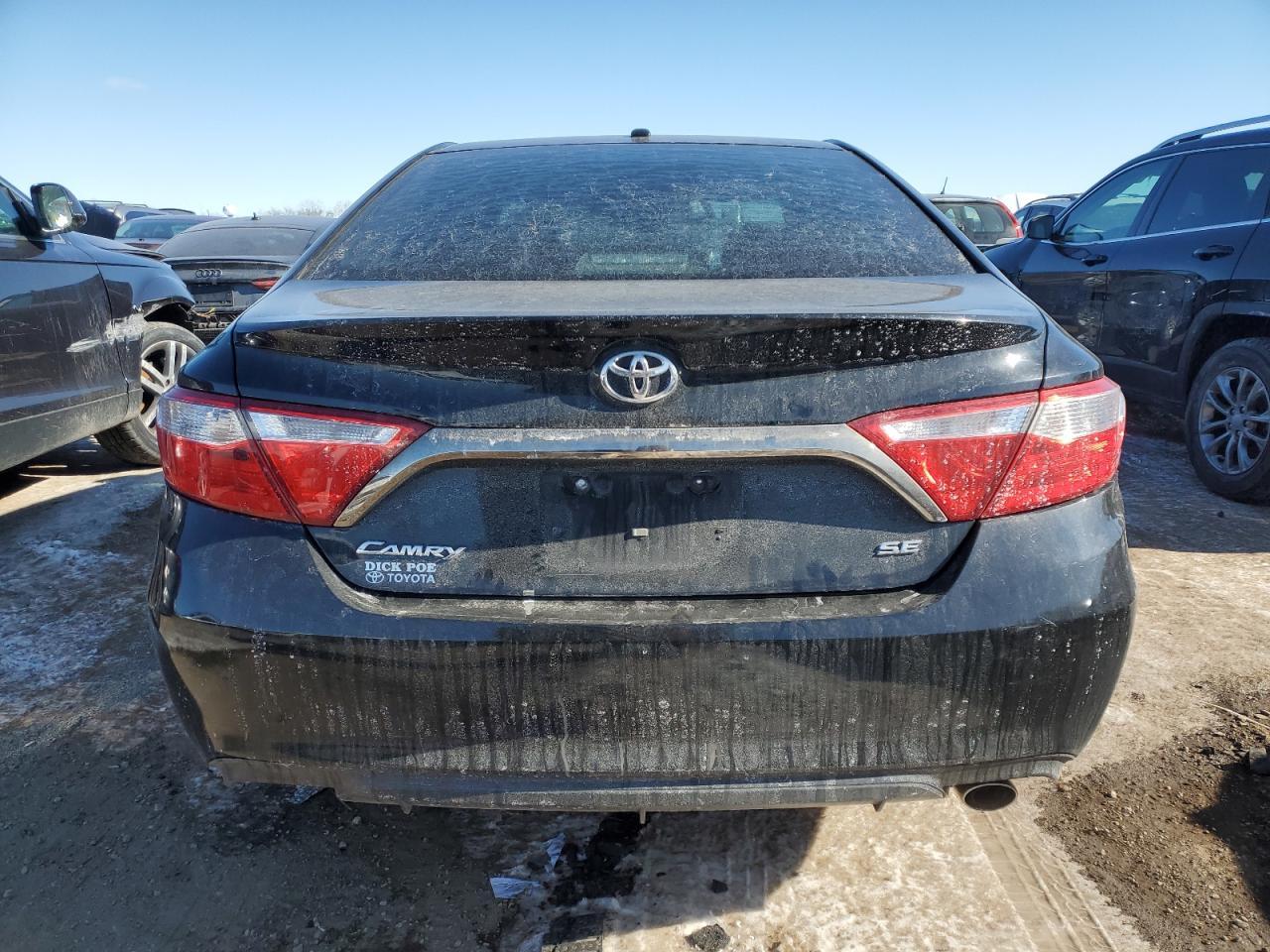 2016 TOYOTA CAMRY LE - Image 6