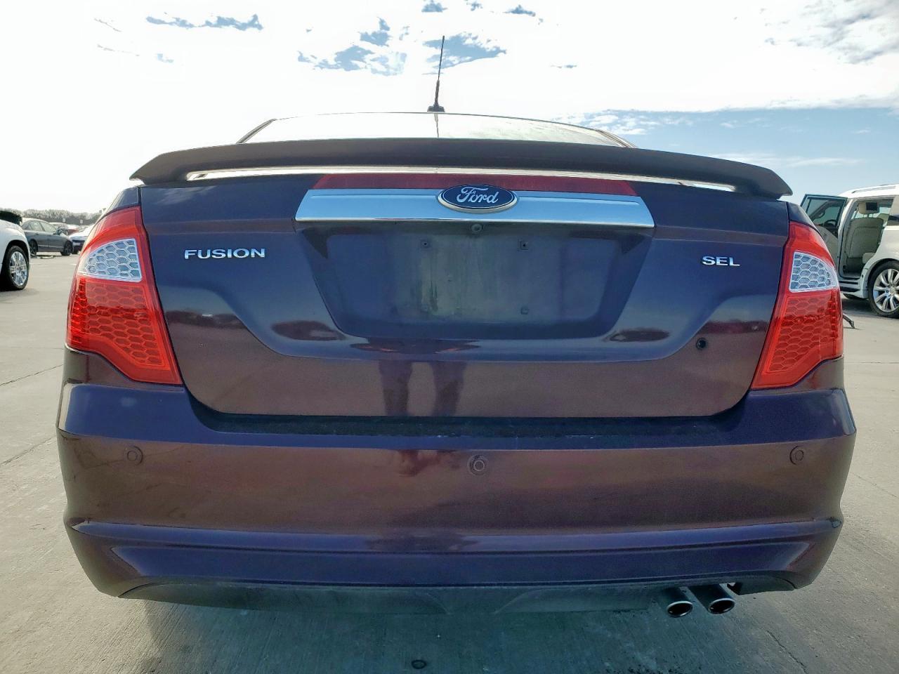 2012 FORD FUSION SEL - Image 6