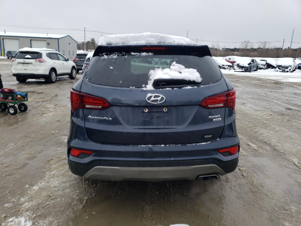 2017 HYUNDAI SANTA FE S - Image 6