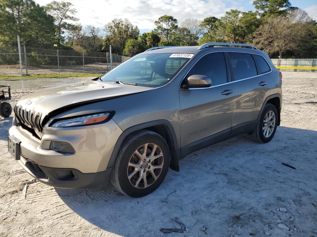 2017 JEEP CHEROKEE L