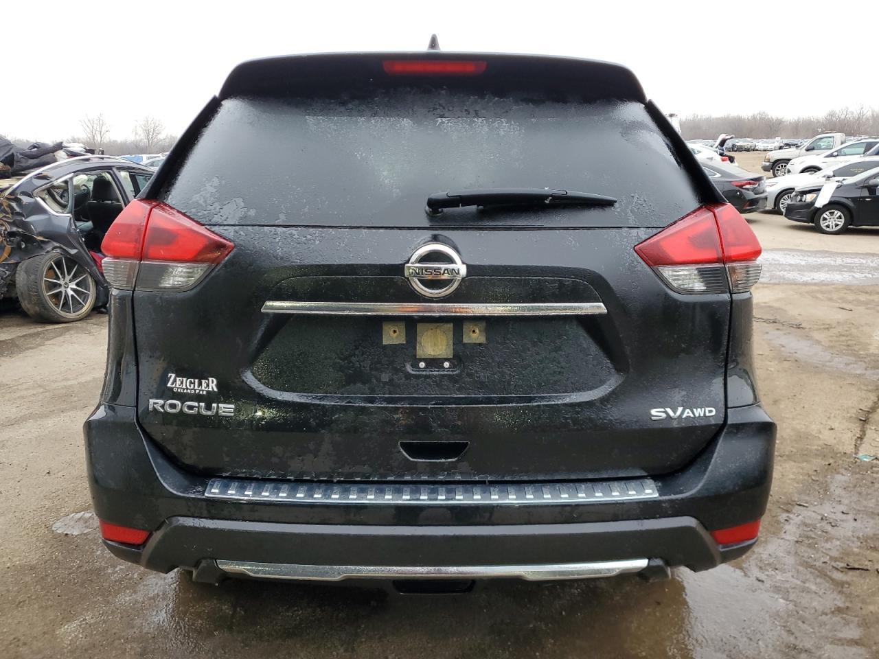 2018 NISSAN ROGUE S - Фото 6