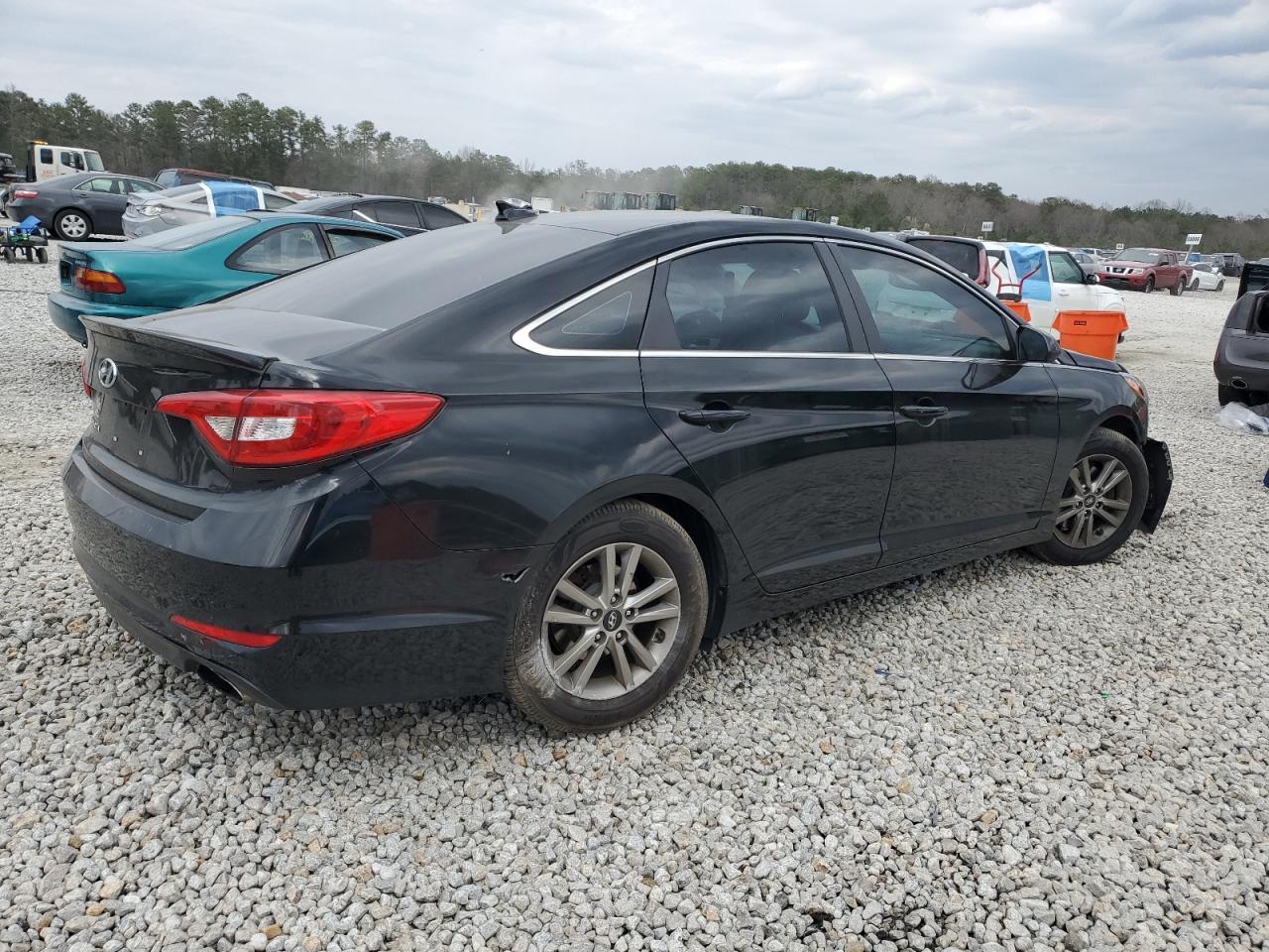 2017 HYUNDAI SONATA SE - Фото 3