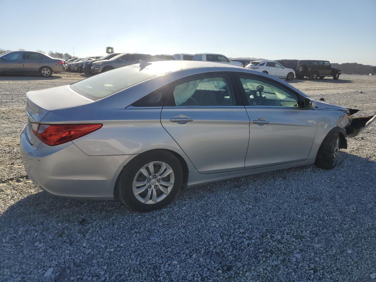 2011 HYUNDAI SONATA GLS - Image 3