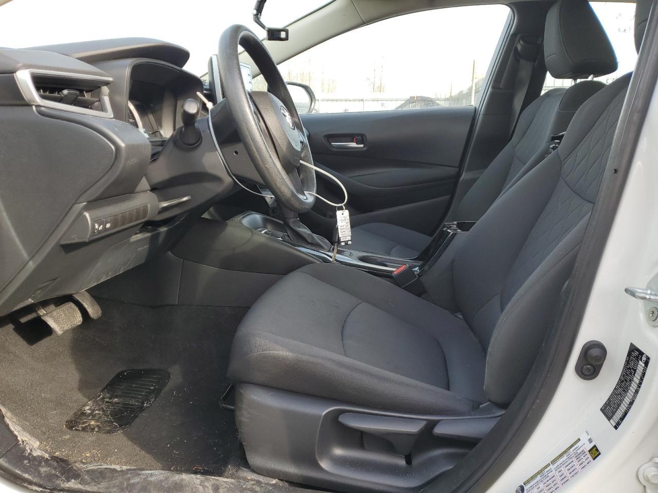 2021 TOYOTA COROLLA LE - Фото 7
