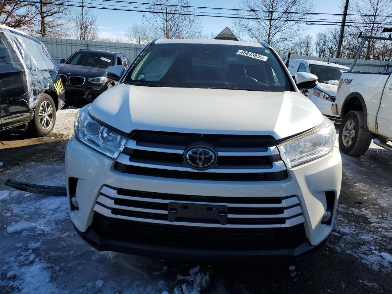 2018 TOYOTA HIGHLANDER - Image 5