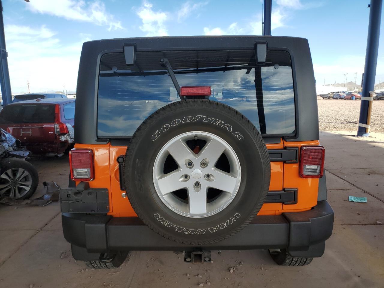 2013 JEEP WRANGLER S - Image 6
