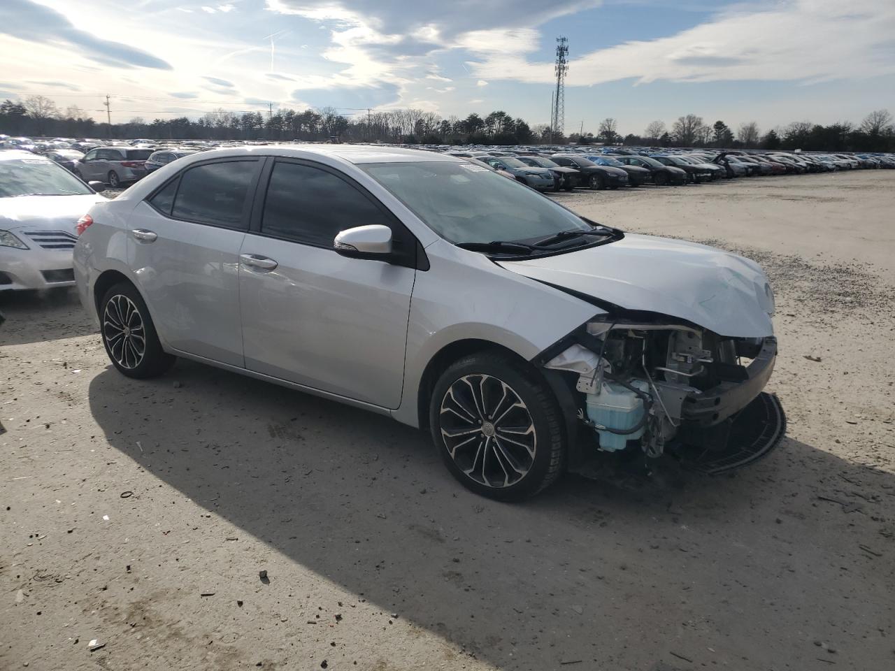 2015 TOYOTA COROLLA L - Фото 4