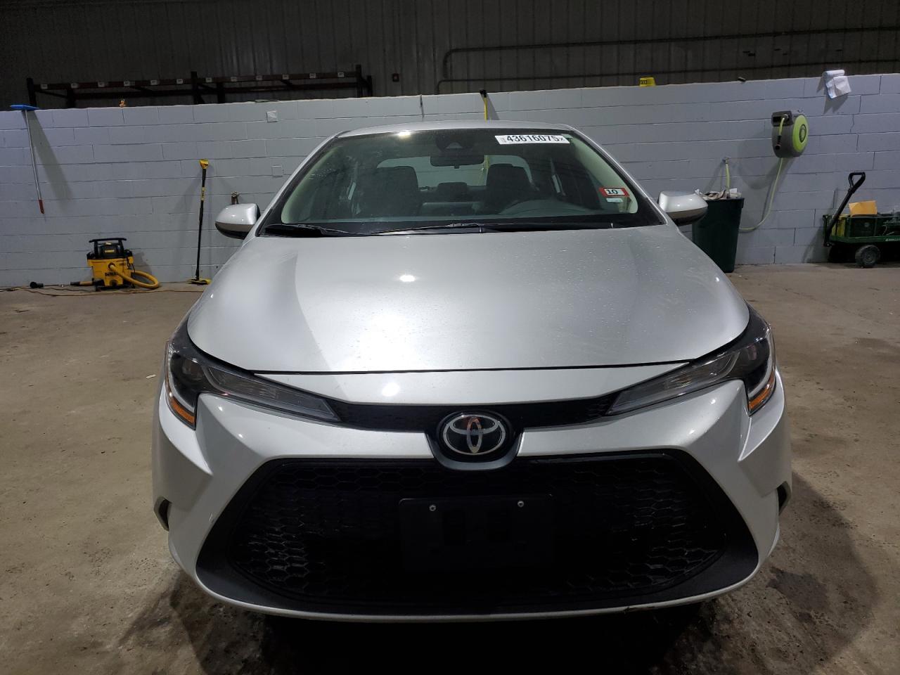 2022 TOYOTA COROLLA LE - Image 5