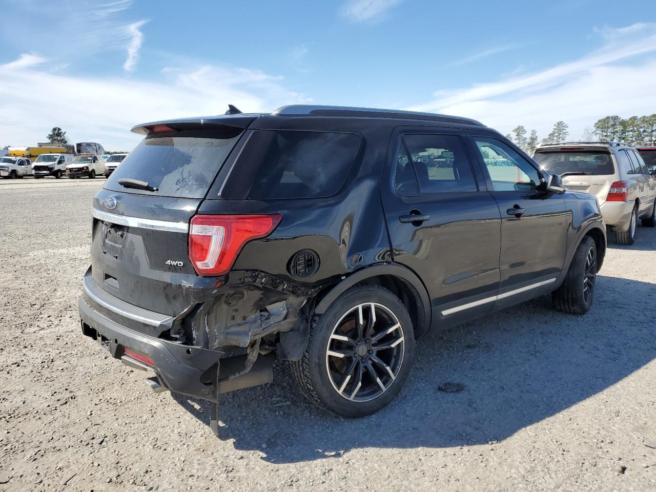 2018 FORD EXPLORER X - Image 3