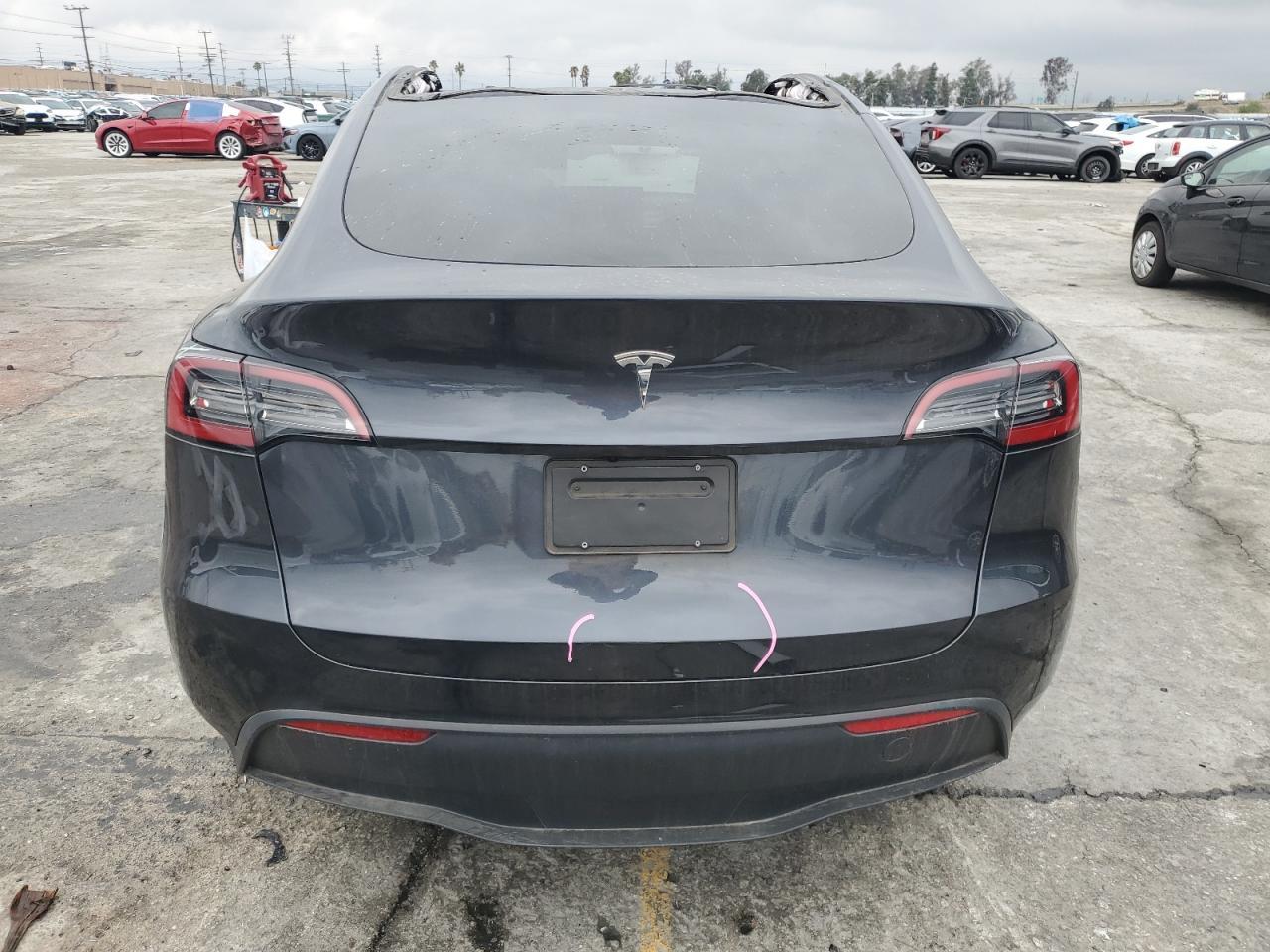 2024 TESLA MODEL Y - Image 6