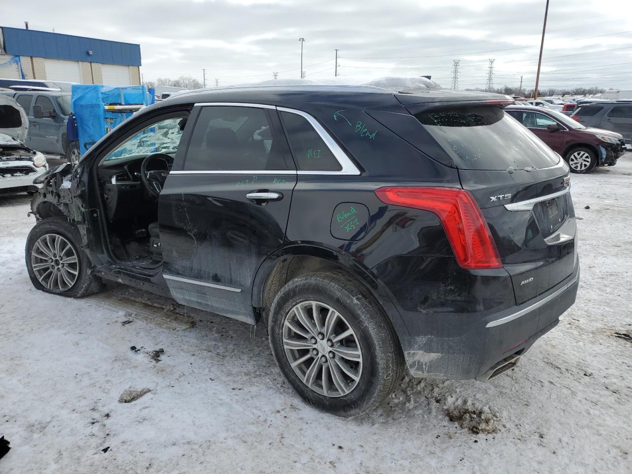 2019 CADILLAC XT5 LUXURY - Фото 2