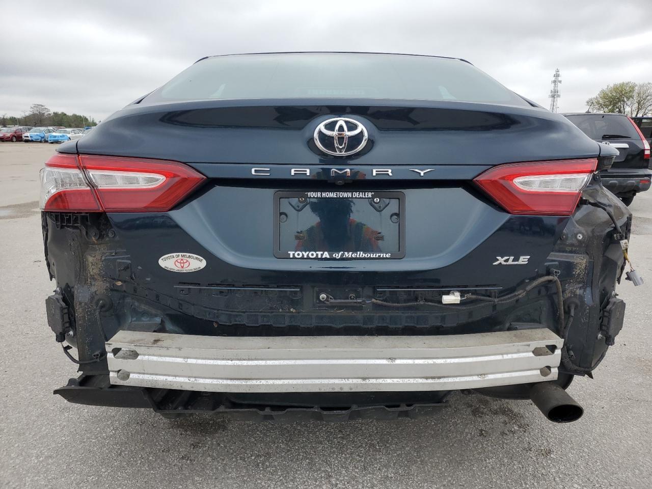 2018 TOYOTA CAMRY L - Image 6
