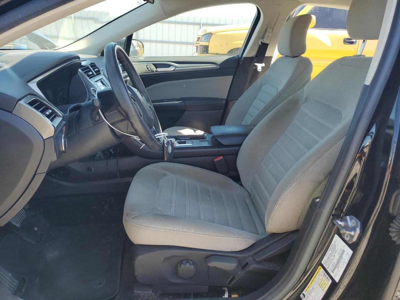 2017 FORD FUSION S - Фото 7