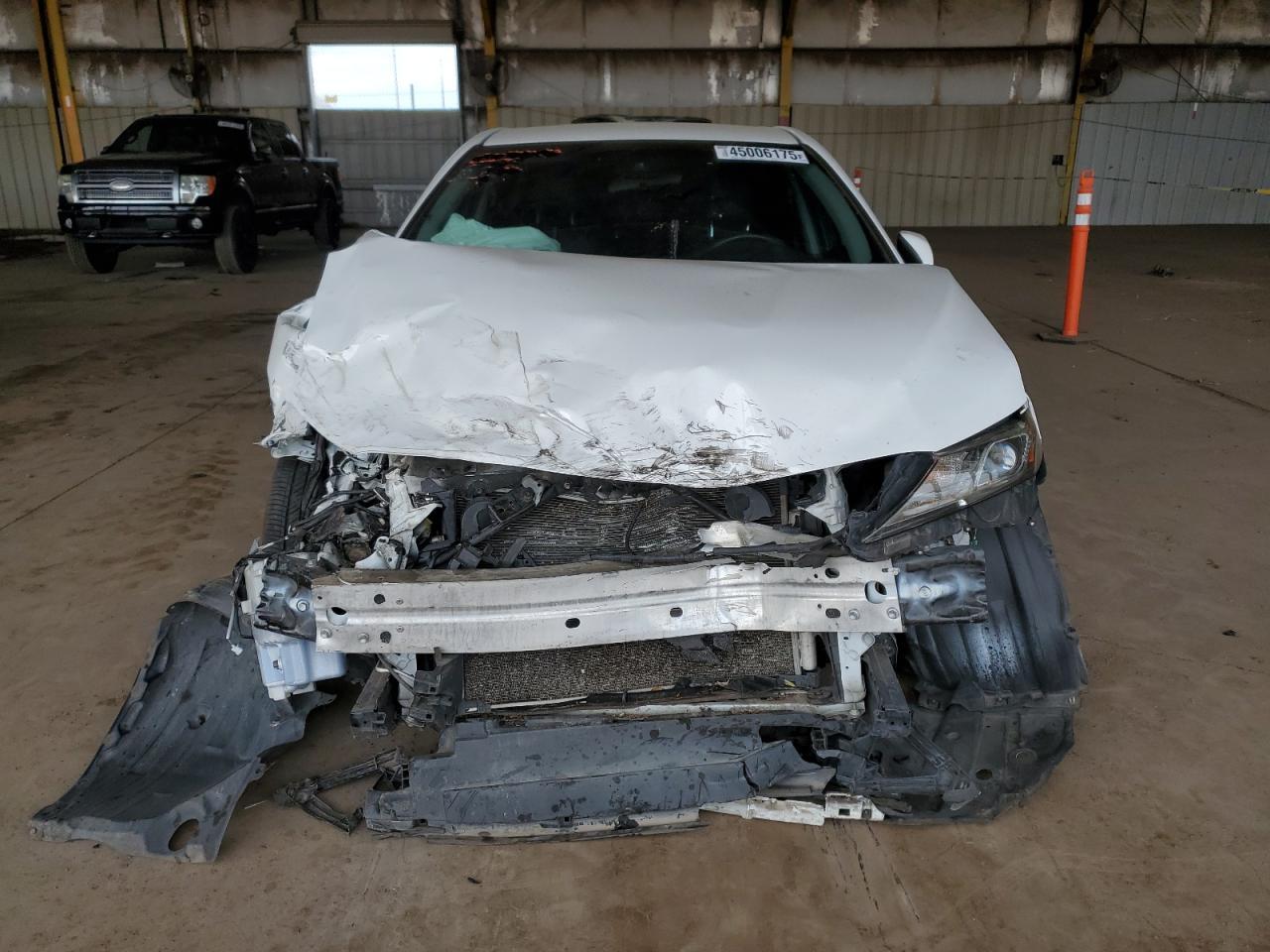 2018 TOYOTA CAMRY L - Фото 5