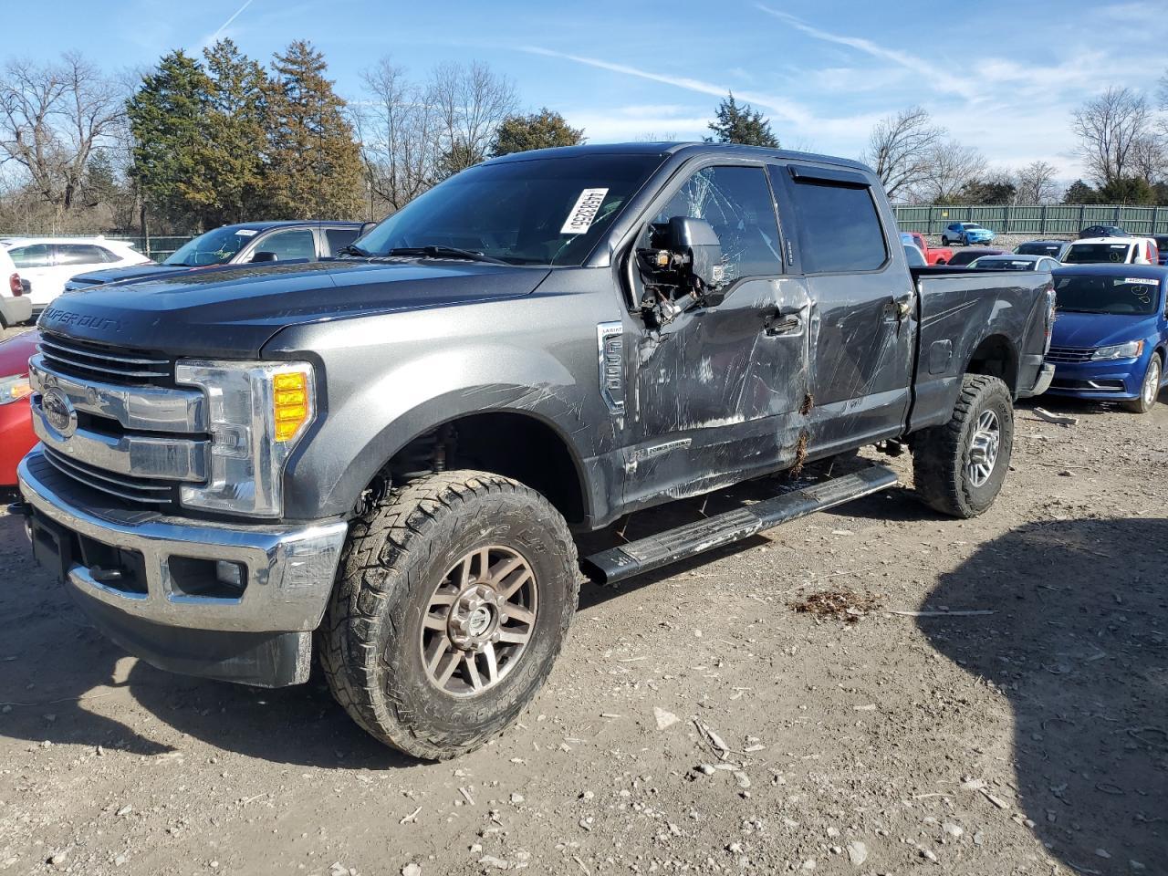 2017 FORD F350 SUPER