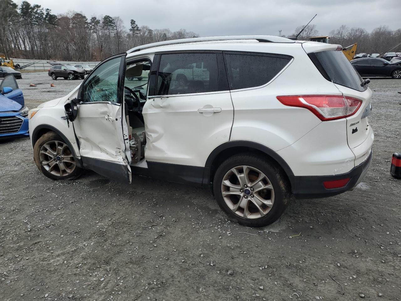 2016 FORD ESCAPE TIT - Фото 2