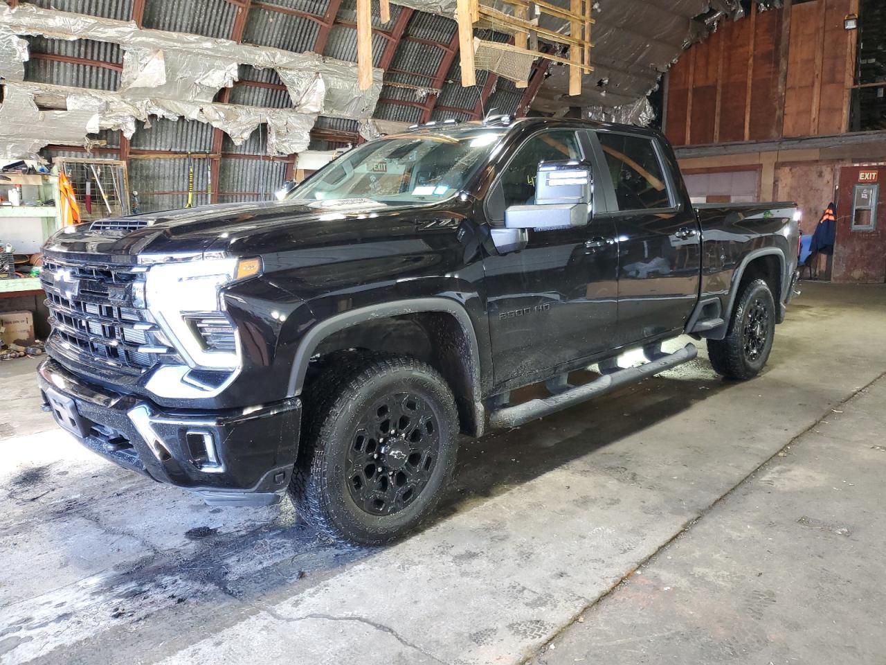 2024 CHEVROLET SILVERADO