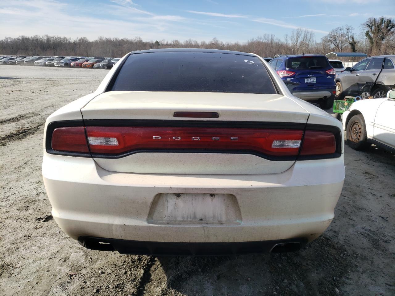 2014 DODGE CHARGER SE - Фото 6