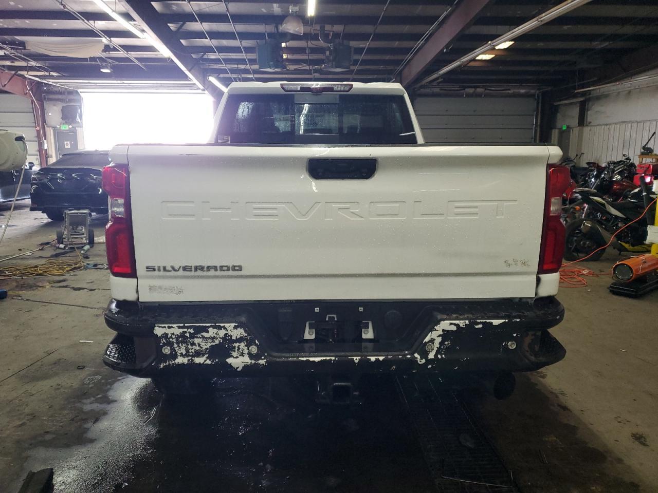 2023 CHEVROLET SILVERADO - Фото 6