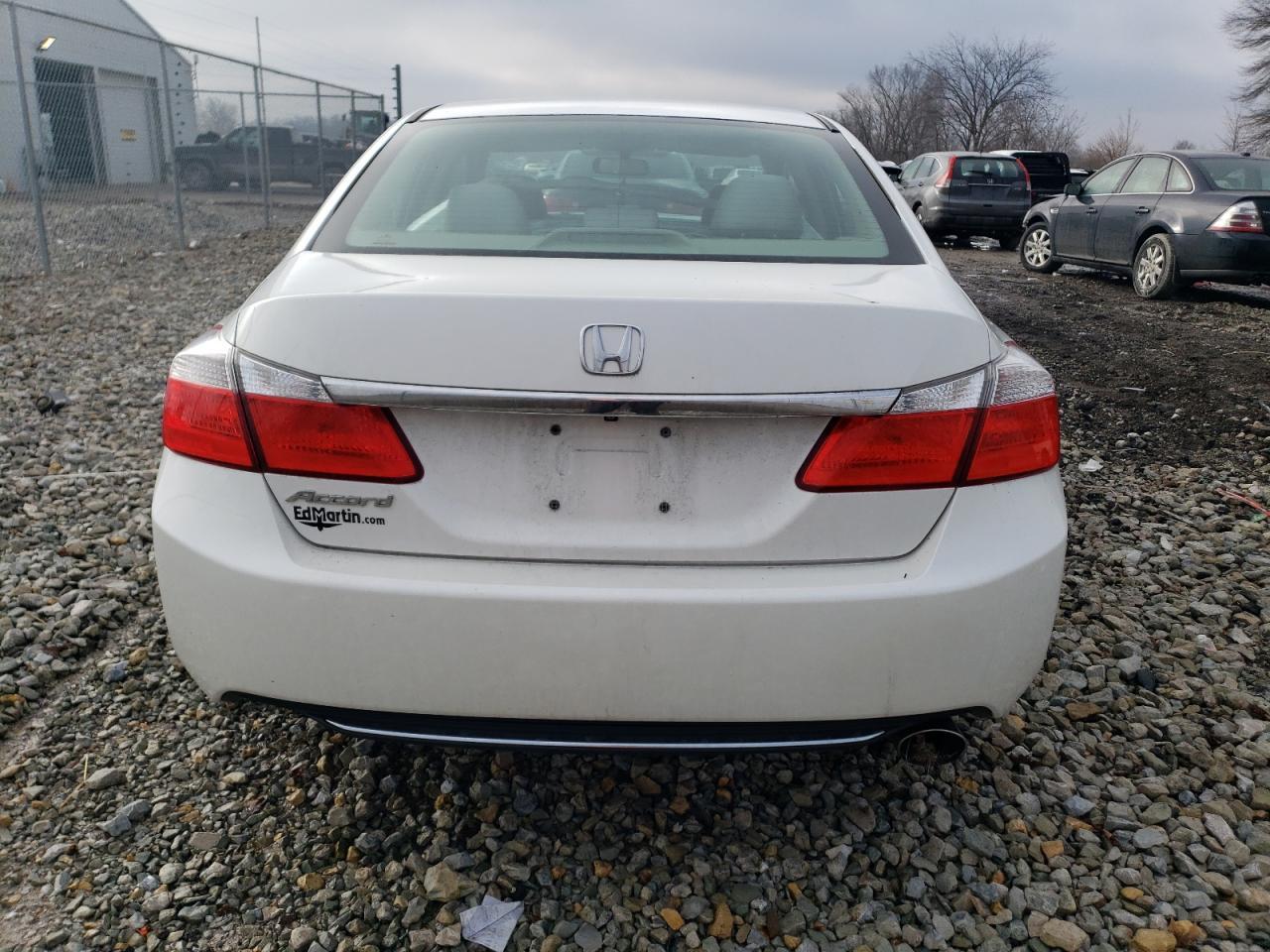 2014 HONDA ACCORD LX - Фото 6