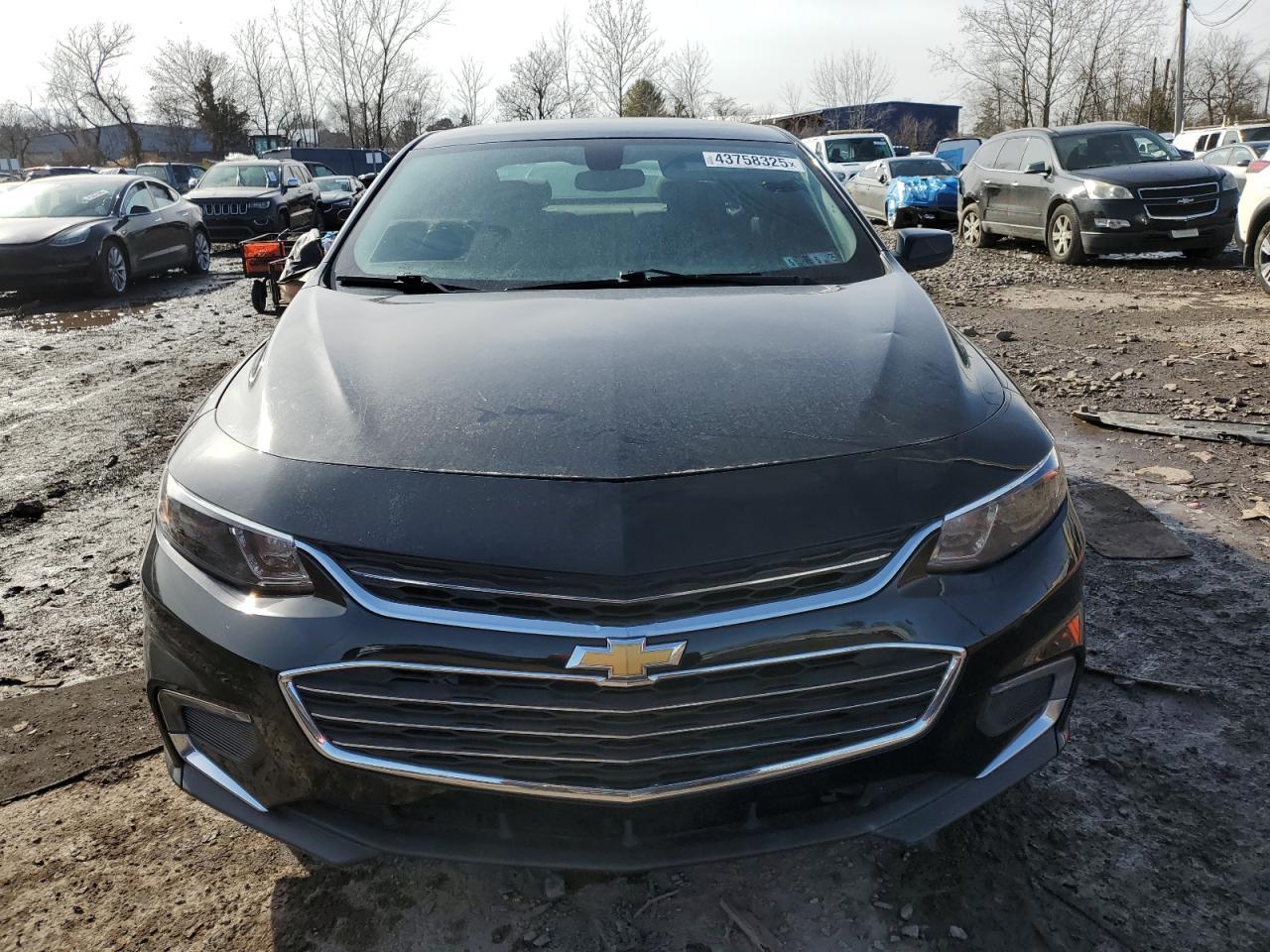 2017 CHEVROLET MALIBU LT - Image 5