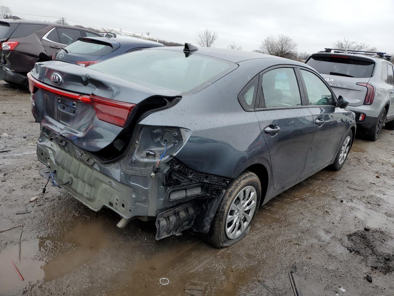 2021 KIA FORTE FE - Фото 3