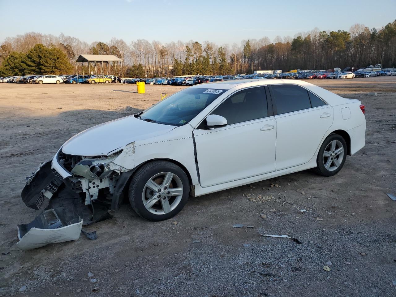 2013 TOYOTA CAMRY L