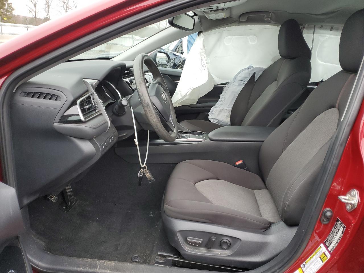 2019 TOYOTA CAMRY L - Фото 7