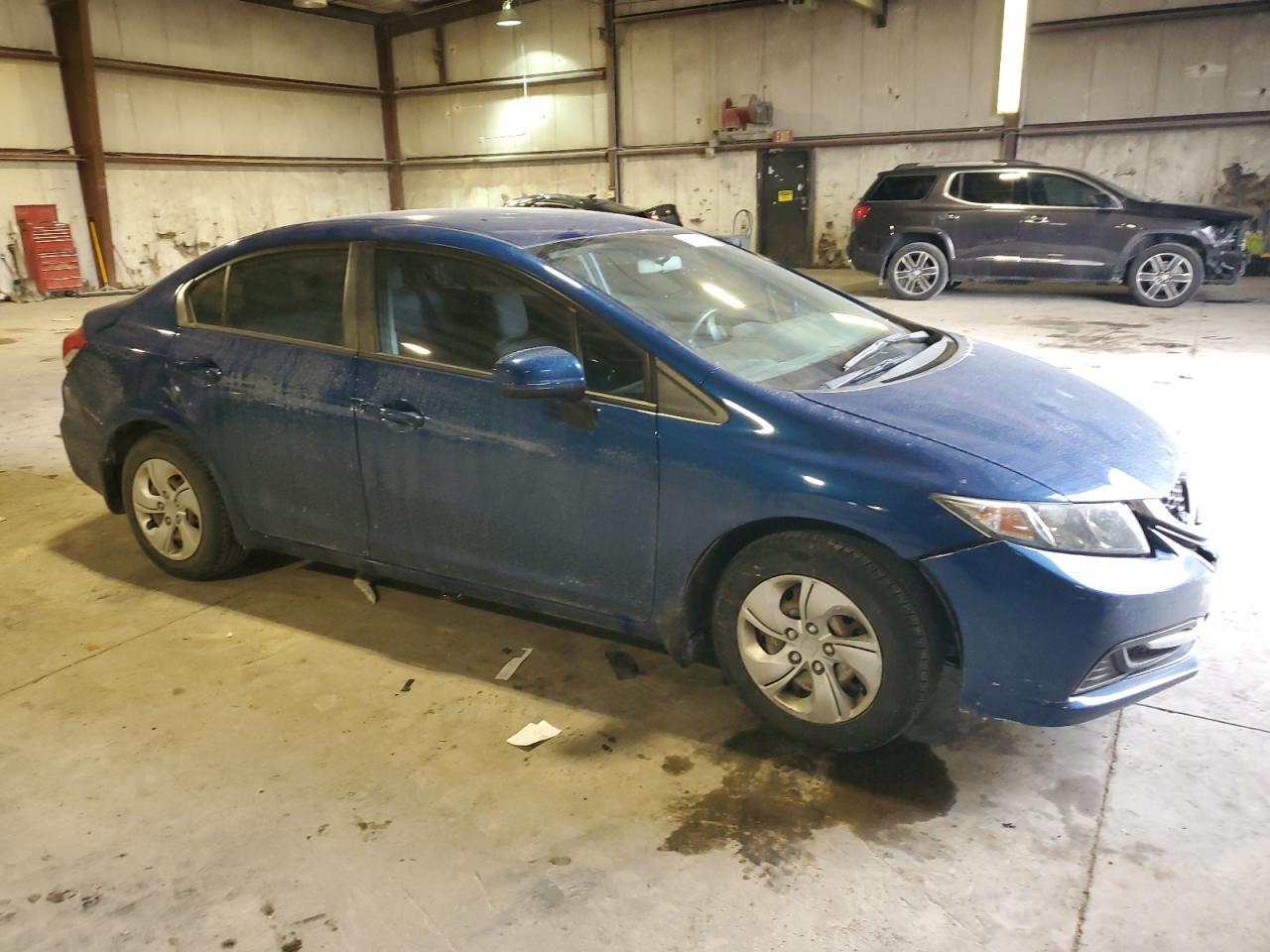 2015 HONDA CIVIC LX - Image 4