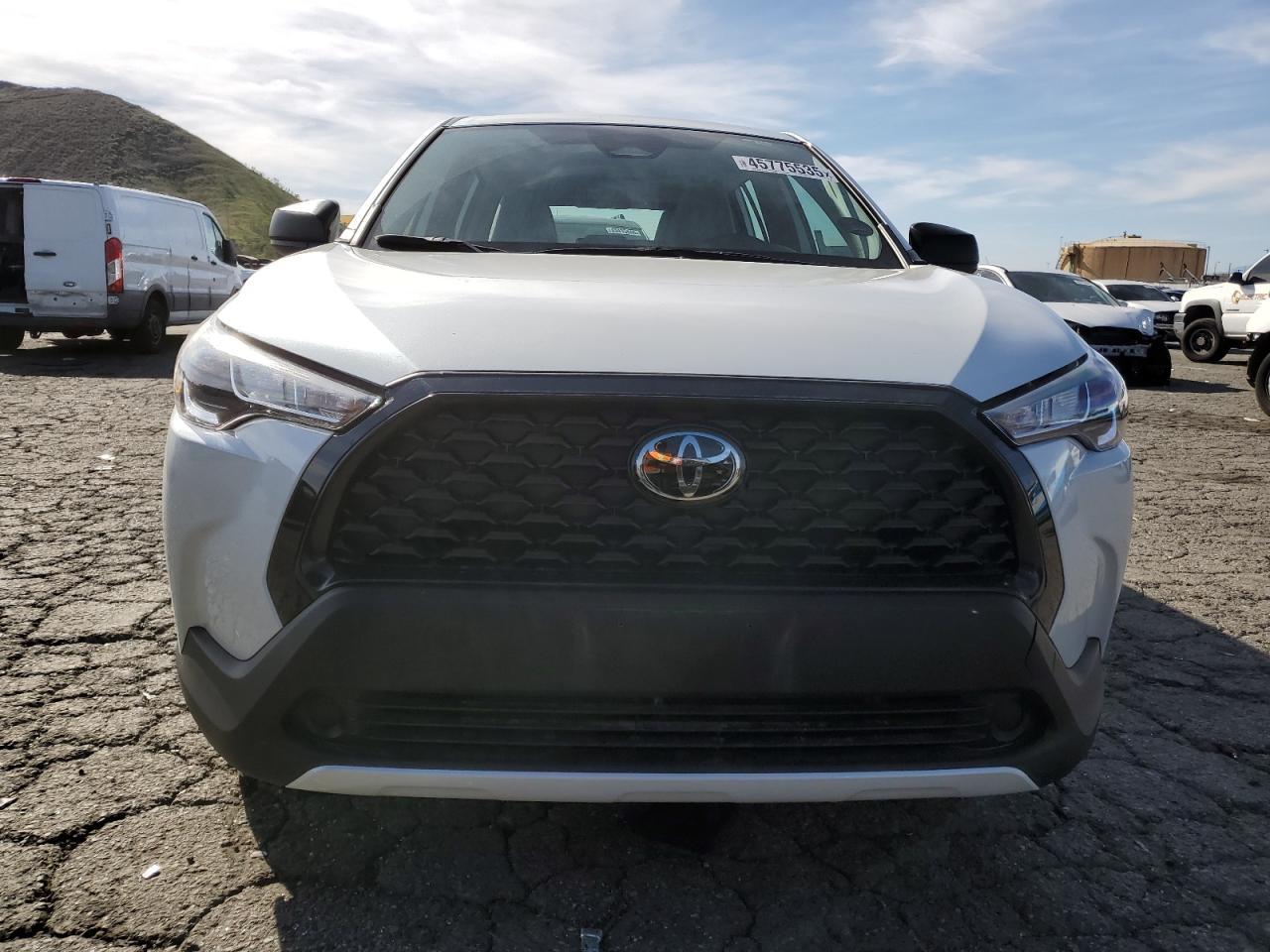 2024 TOYOTA COROLLA CR - Фото 5