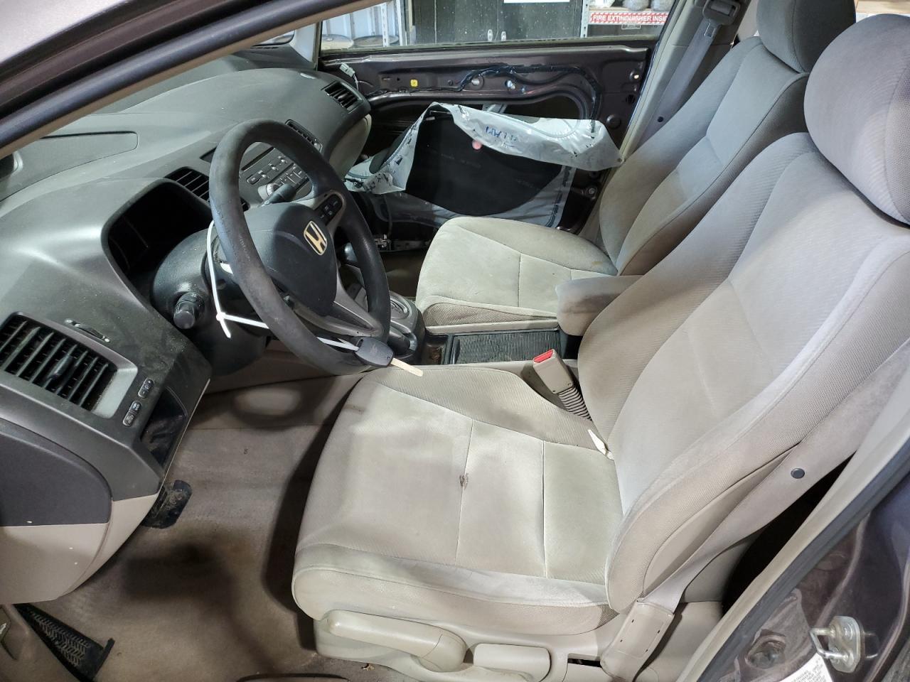 2011 HONDA CIVIC LX - Фото 7