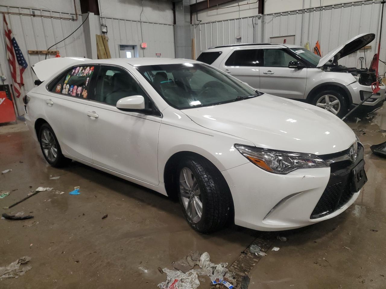 2017 TOYOTA CAMRY LE - Фото 4