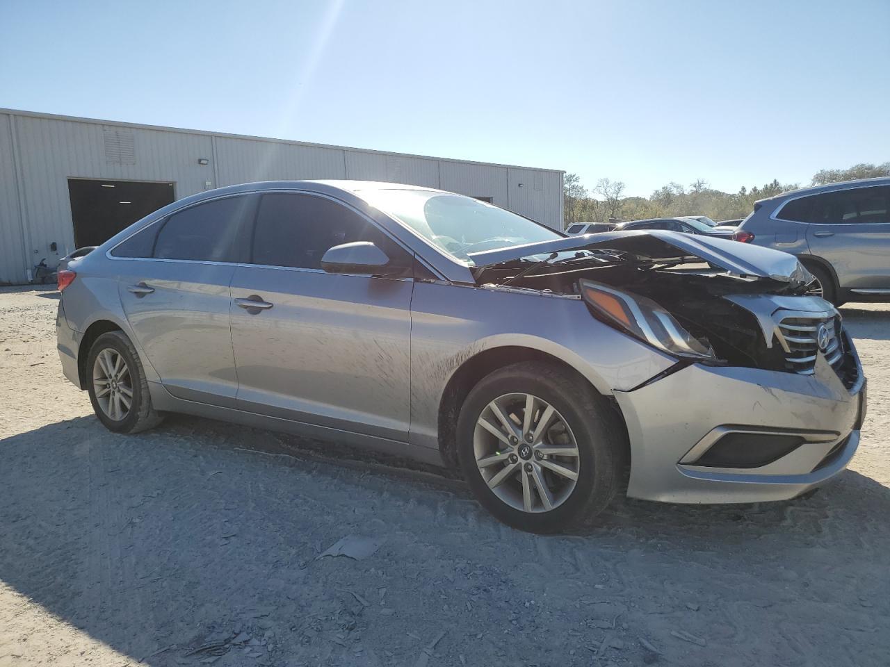 2017 HYUNDAI SONATA SE - Фото 4